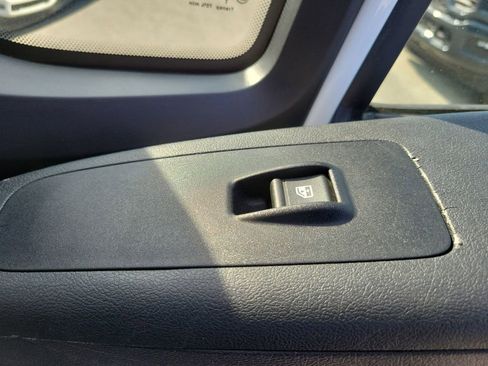 Used 2023 RAM ProMaster 2500 FWD image 29