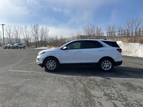 Used 2022 Chevrolet Equinox LT image 4