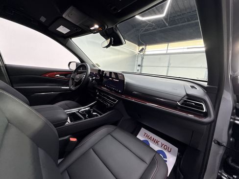 Used 2026 Chevrolet Traverse Z71 w/ LPO, Floor Liner Package image 22