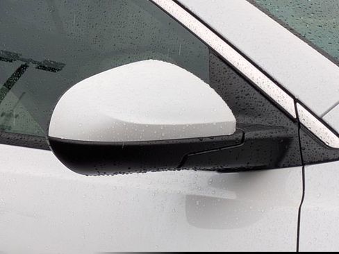 New 2026 Buick Encore GX Avenir image 12