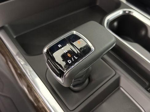 New 2025 GMC Sierra 1500 Elevation w/ Elevation Premium Package image 30