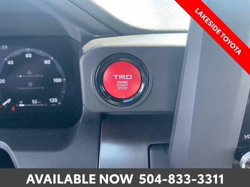 Certified 2026 Toyota Tacoma TRD Off-Road AWD/4WD image 33