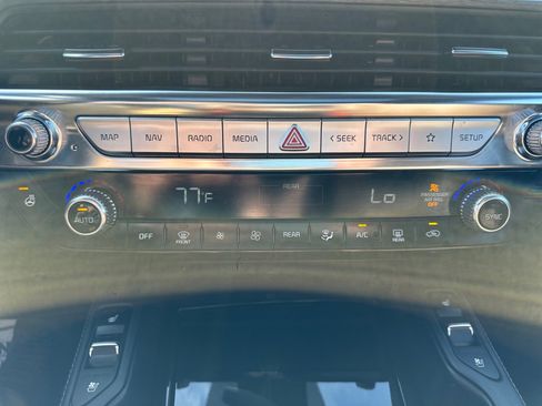 Used 2022 Kia Telluride SX w/ SX Prestige Package AWD/4WD image 35