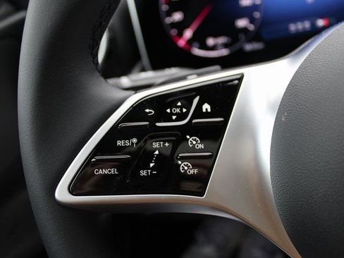 New 2025 Mercedes-Benz C 300 4MATIC Sedan image 17