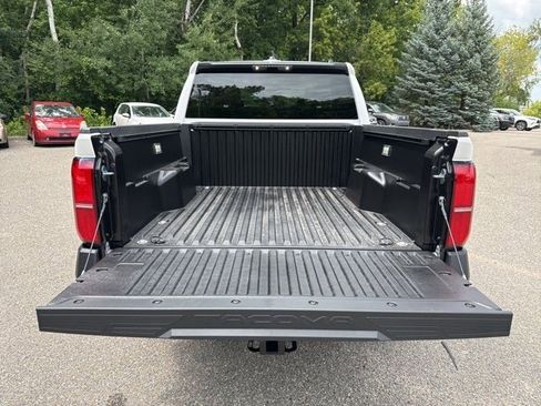 Used 2025 Toyota Tacoma SR image 12