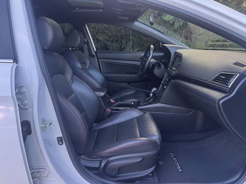 Used 2018 Hyundai Elantra Sport w/ Cargo Package FWD image 12