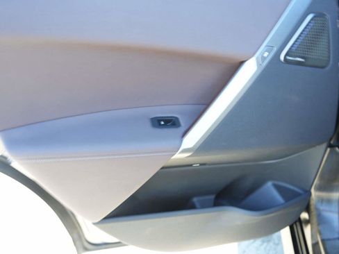 Used 2025 BMW iX M60 image 13