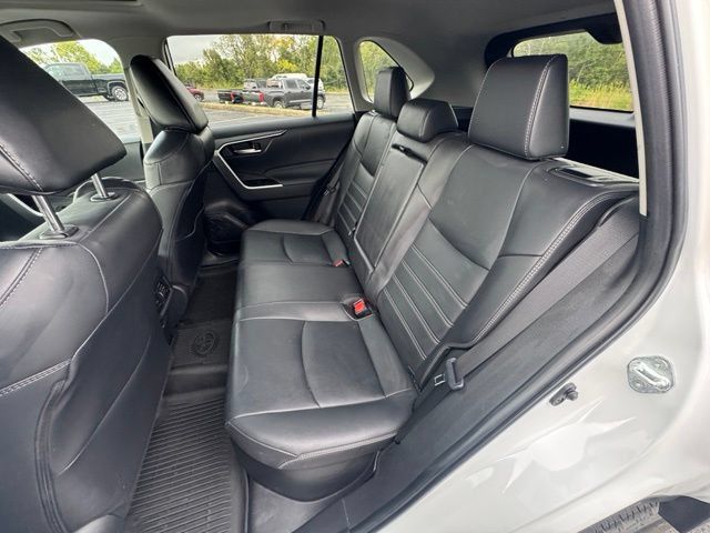Certified 2023 Toyota RAV4 XLE Premium AWD/4WD image 18