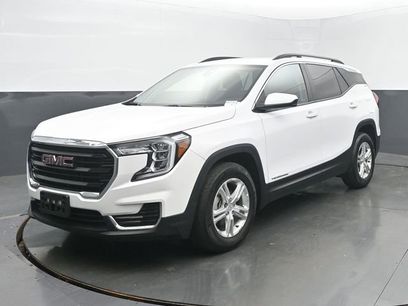 Used 2023 GMC Terrain SLE w/ Driver Convenience Package
