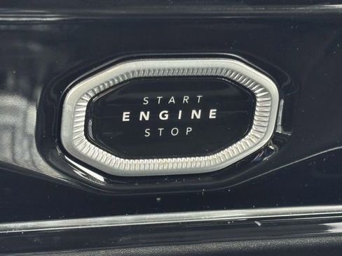 New 2026 Jeep Grand Cherokee L Limited image 21