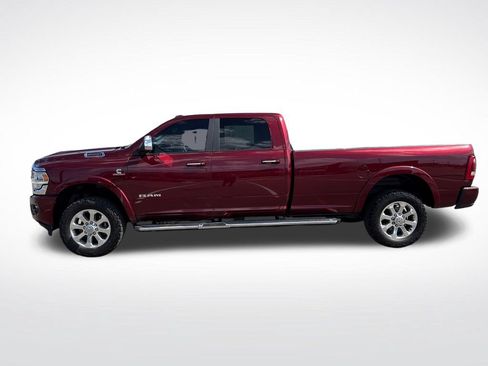 Used 2022 RAM 2500 Laramie AWD/4WD image 3