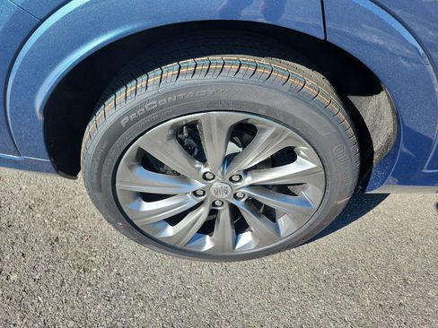 New 2026 Buick Envista Avenir FWD image 7