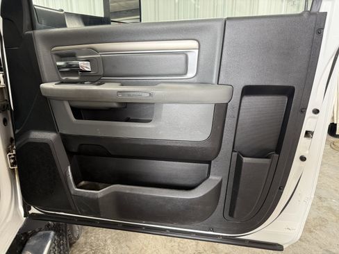 Used 2016 RAM 5500 Tradesman w/ Power Accessory Group AWD/4WD image 6