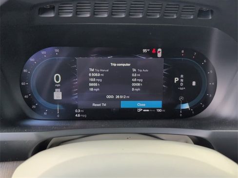 Certified 2023 Volvo XC90 B6 Core image 27