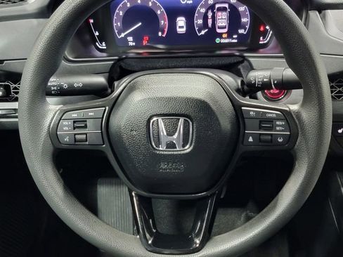 Certified 2025 Honda Accord SE image 25