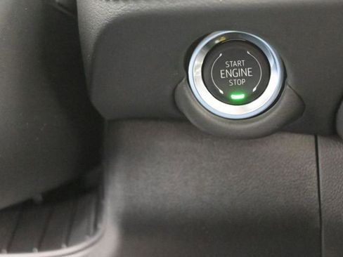 New 2026 Chevrolet Suburban Premier image 28