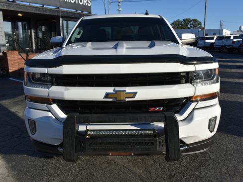 Used 2018 Chevrolet Silverado 1500 LT w/ All Star Edition image 3