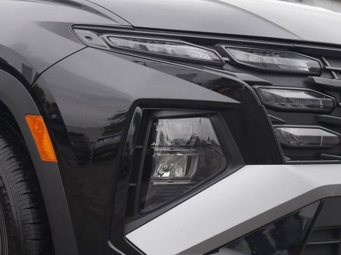 Used 2025 Hyundai Tucson SEL FWD image 4