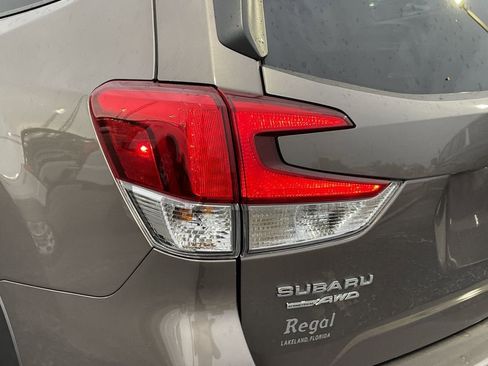 Used 2024 Subaru Forester Premium image 8