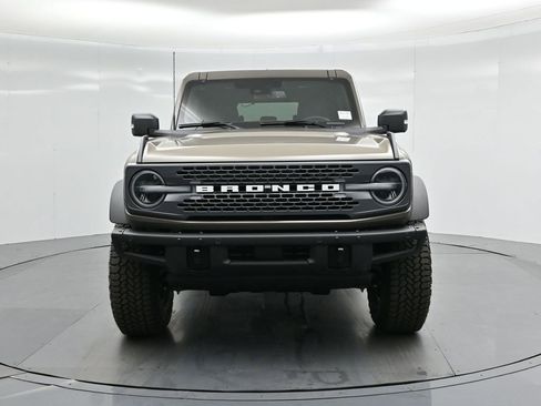 New 2025 Ford Bronco Badlands image 24