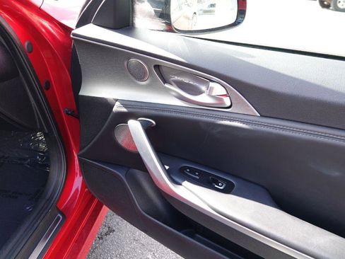 Used 2018 Kia Stinger GT2 image 41