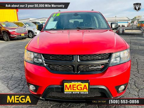 Used 2018 Dodge Journey SXT w/ Blacktop Package image 4