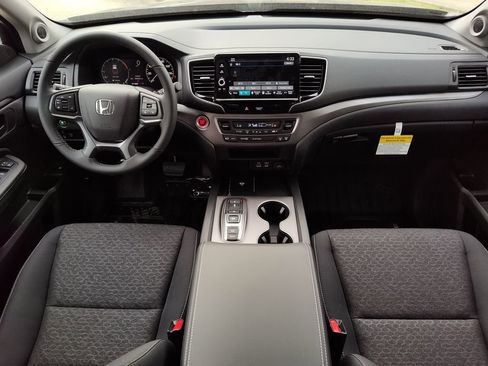 New 2026 Honda Ridgeline Sport image 11