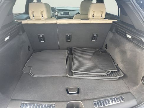 Certified 2022 Cadillac XT4 Sport image 10