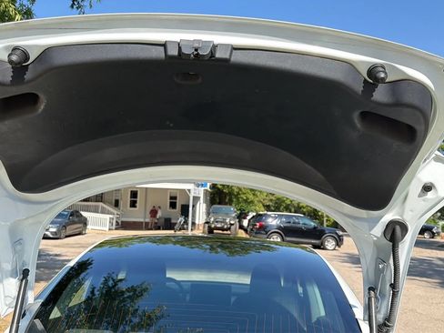 Used 2020 Tesla Model 3 Standard Range Plus RWD image 13