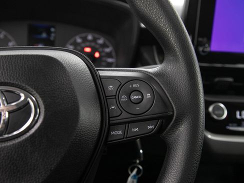 Used 2024 Toyota Corolla LE FWD image 23