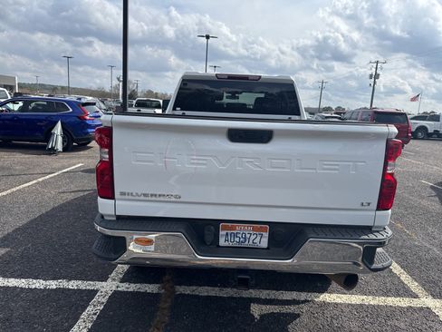 Used 2023 Chevrolet Silverado 2500 LT image 6