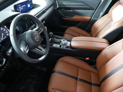 New 2026 MAZDA CX-50 AWD 2.5 S w/ Weather Package image 4