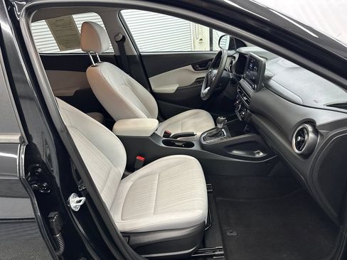Used 2023 Hyundai Kona SEL FWD image 14
