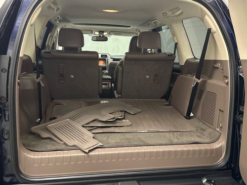 Used 2018 Lexus GX 460 Premium AWD/4WD image 13