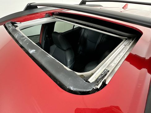 Certified 2024 Toyota Corolla Cross XLE w/ Convenience Package FWD image 21