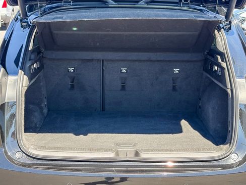 Used 2023 Buick Envision Avenir AWD/4WD image 24