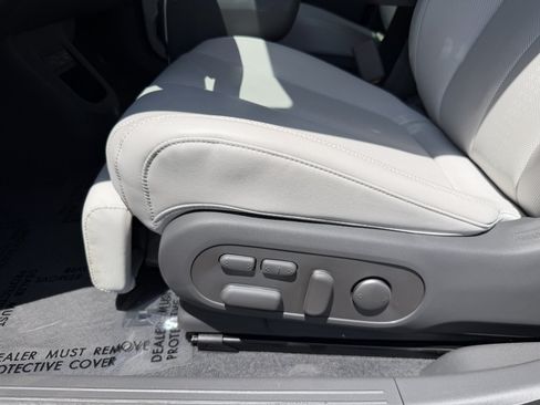 Used 2025 Hyundai Ioniq 5 Limited RWD image 30