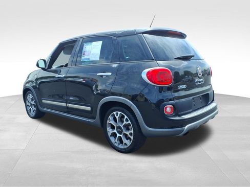 Used 2014 FIAT 500L Trekking w/ Popular Equipment Group FWD image 24