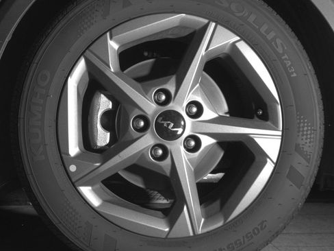 Used 2025 Kia K4 LXS image 12