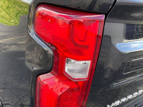 Used 2023 Chevrolet Silverado 1500 LTZ AWD/4WD image 29