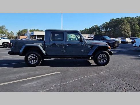 New 2026 Jeep Gladiator Rubicon image 36