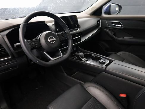 Used 2023 Nissan Rogue Platinum w/ Platinum Premium Package image 10