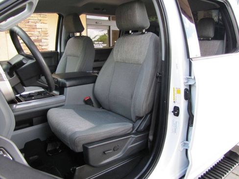 Used 2024 Ford F250 XLT w/ FX4 Off-Road Package AWD/4WD image 16