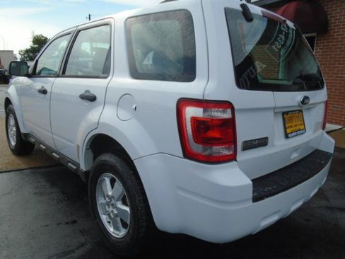 Used 2012 Ford Escape XLS AWD/4WD image 6
