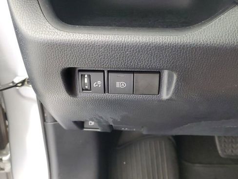 Used 2020 Toyota RAV4 LE w/ All Weather Liner Package AWD/4WD image 31