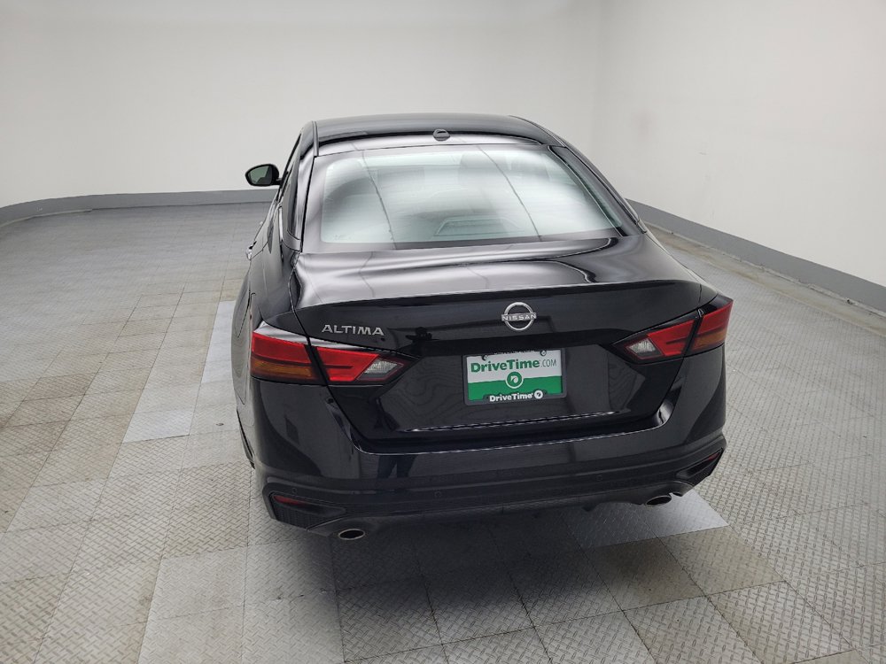 Used 2025 Nissan Altima 2.5 SV w/ SV Premium Package FWD image 6