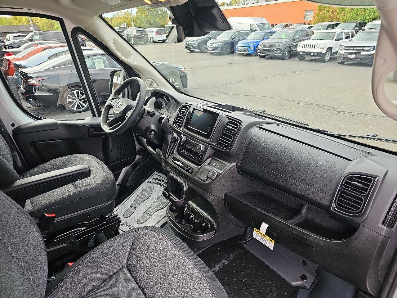 Used 2026 RAM ProMaster 1500 w/ Safety Group FWD image 12