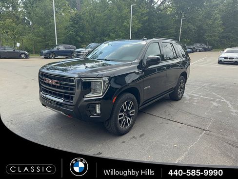 Used 2023 GMC Yukon AT4 AWD/4WD image 1