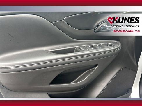 Used 2018 Buick Encore Preferred image 17