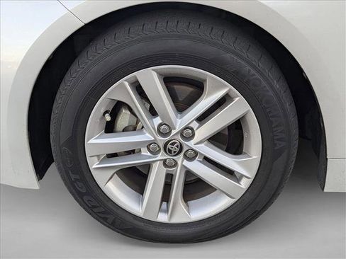 Used 2022 Toyota Corolla SE FWD image 10